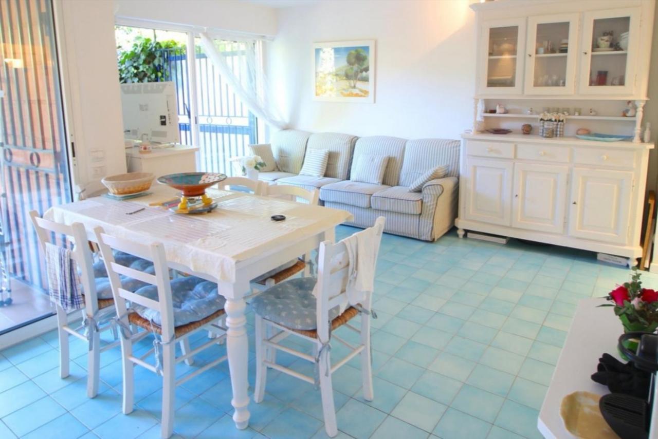 Plage La Salis 3 Chambres, Jardin - 3 Bedrooms Antibes Exteriér fotografie
