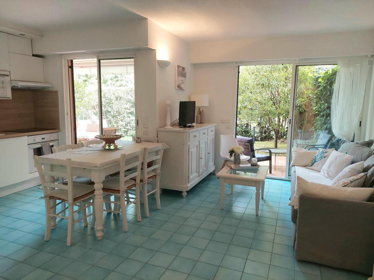 Plage La Salis 3 Chambres, Jardin - 3 Bedrooms Antibes Exteriér fotografie