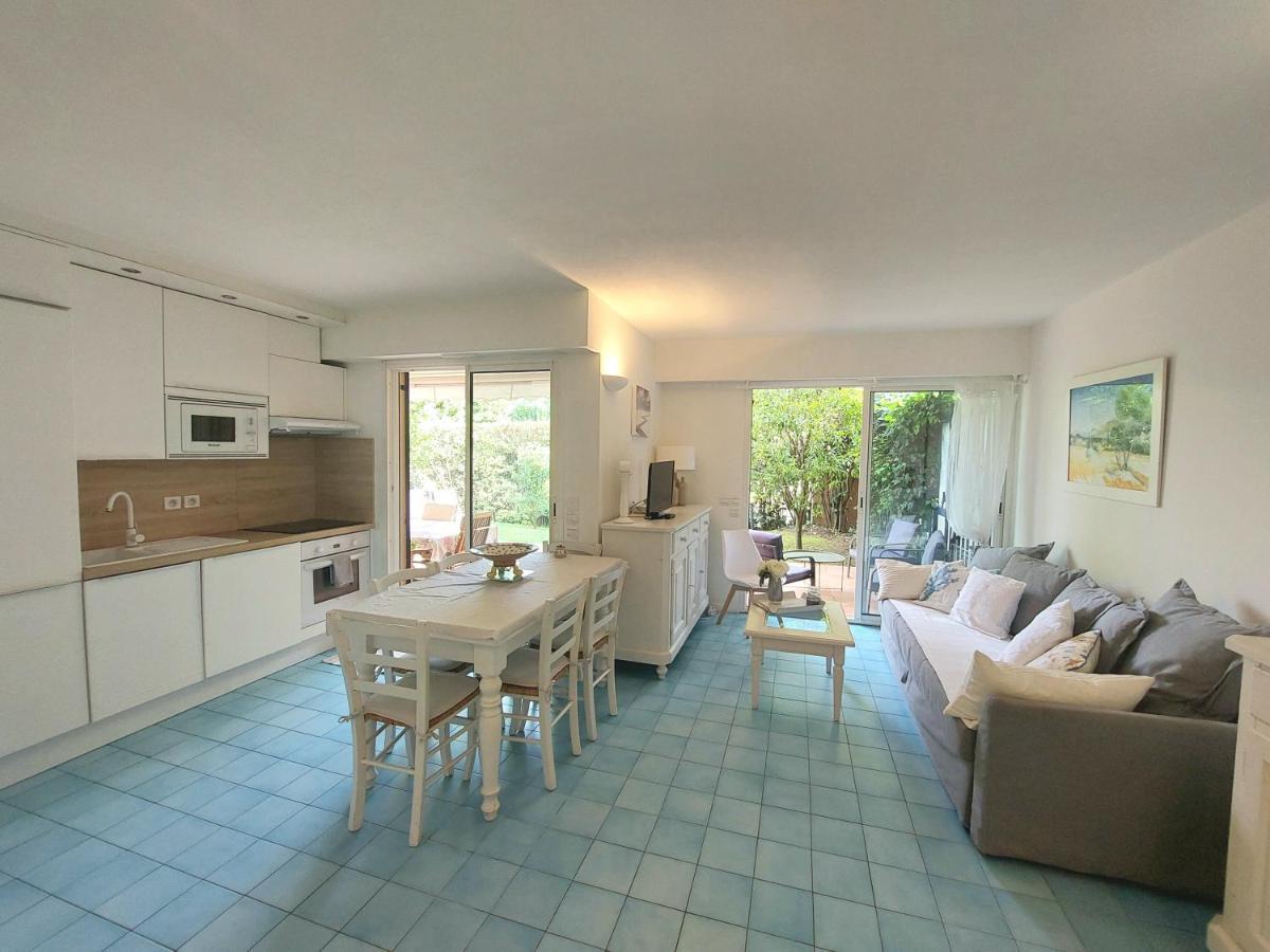 Plage La Salis 3 Chambres, Jardin - 3 Bedrooms Antibes Exteriér fotografie